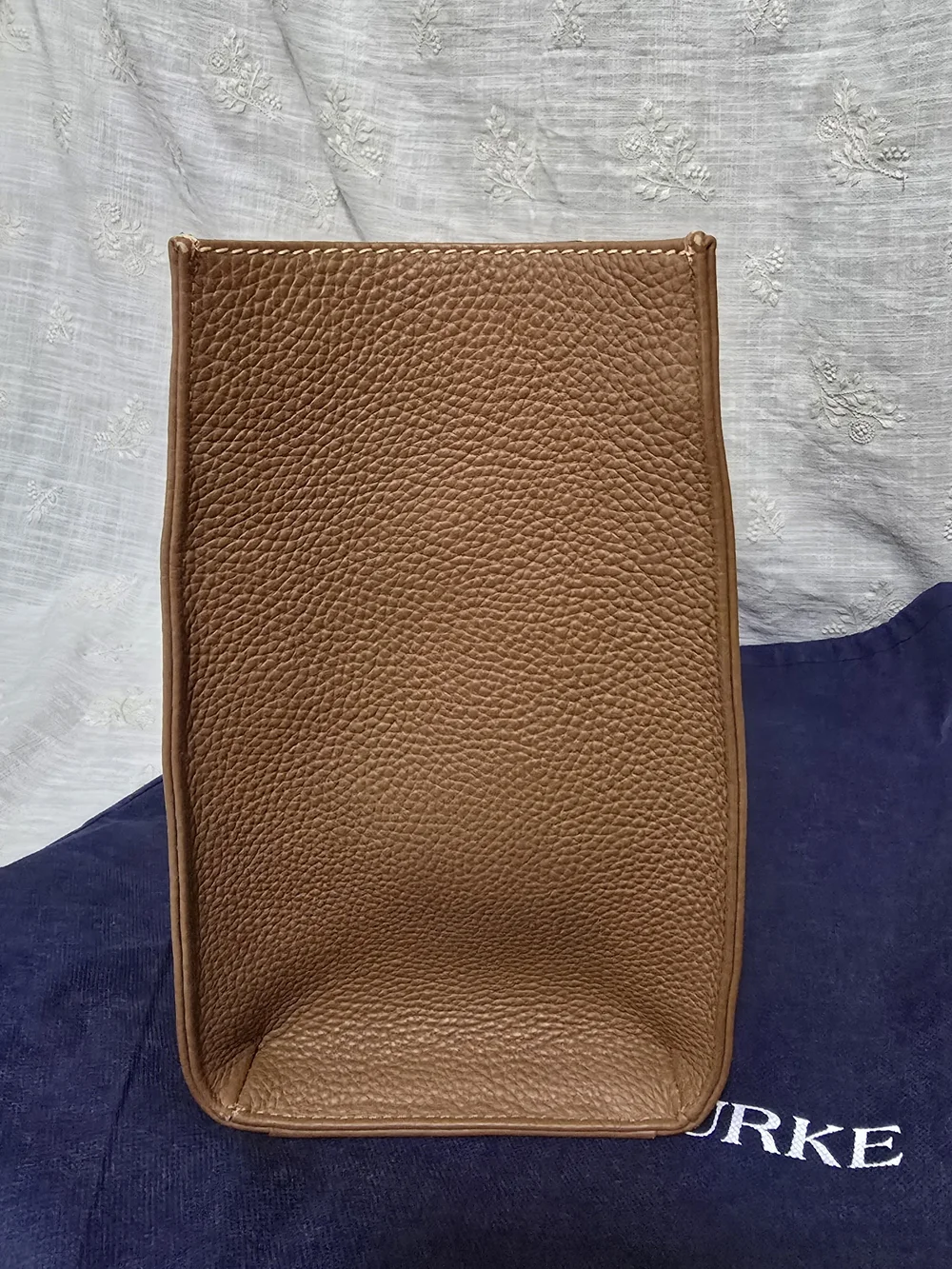 Dooney&Bourke Pebble Grain Leather